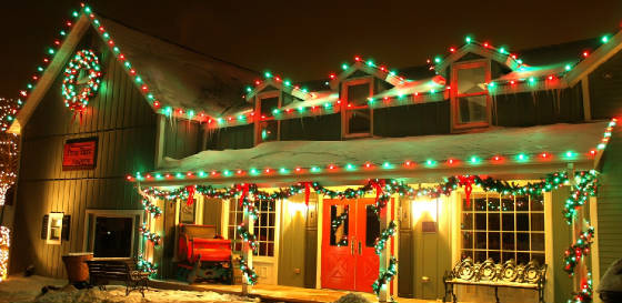 webassets/PTSLongGroveChristmastime.jpg